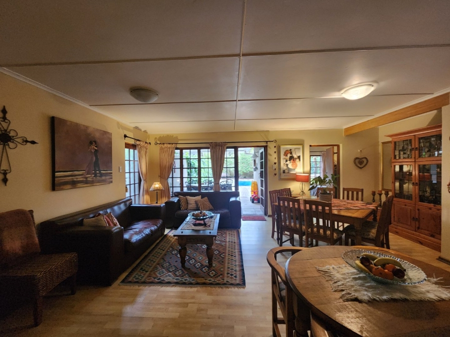 3 Bedroom Property for Sale in Denver Park Western Cape